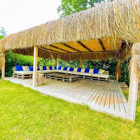 La Morada Suites *