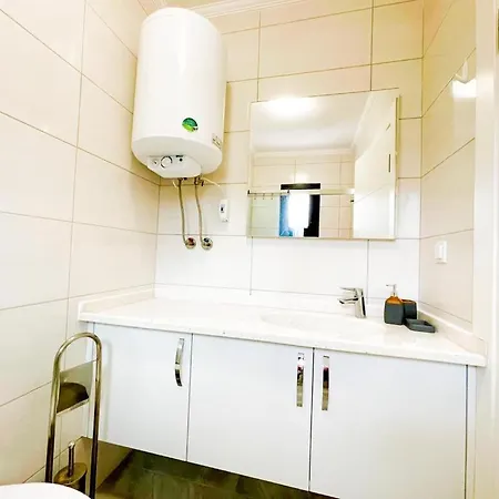 La Morada Suites *